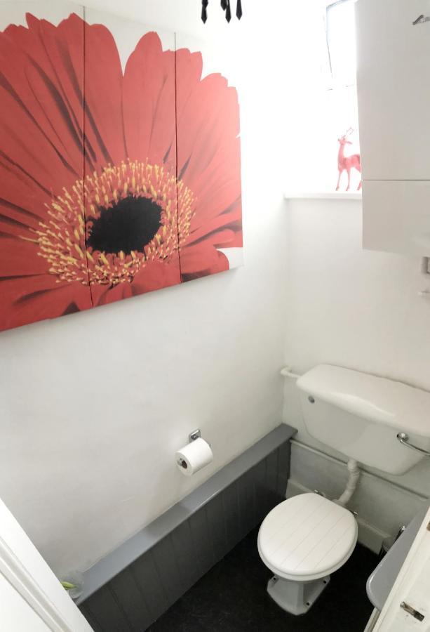 The Table House Close To Town & Beach Free Parking Μπόρνμουθ Εξωτερικό φωτογραφία